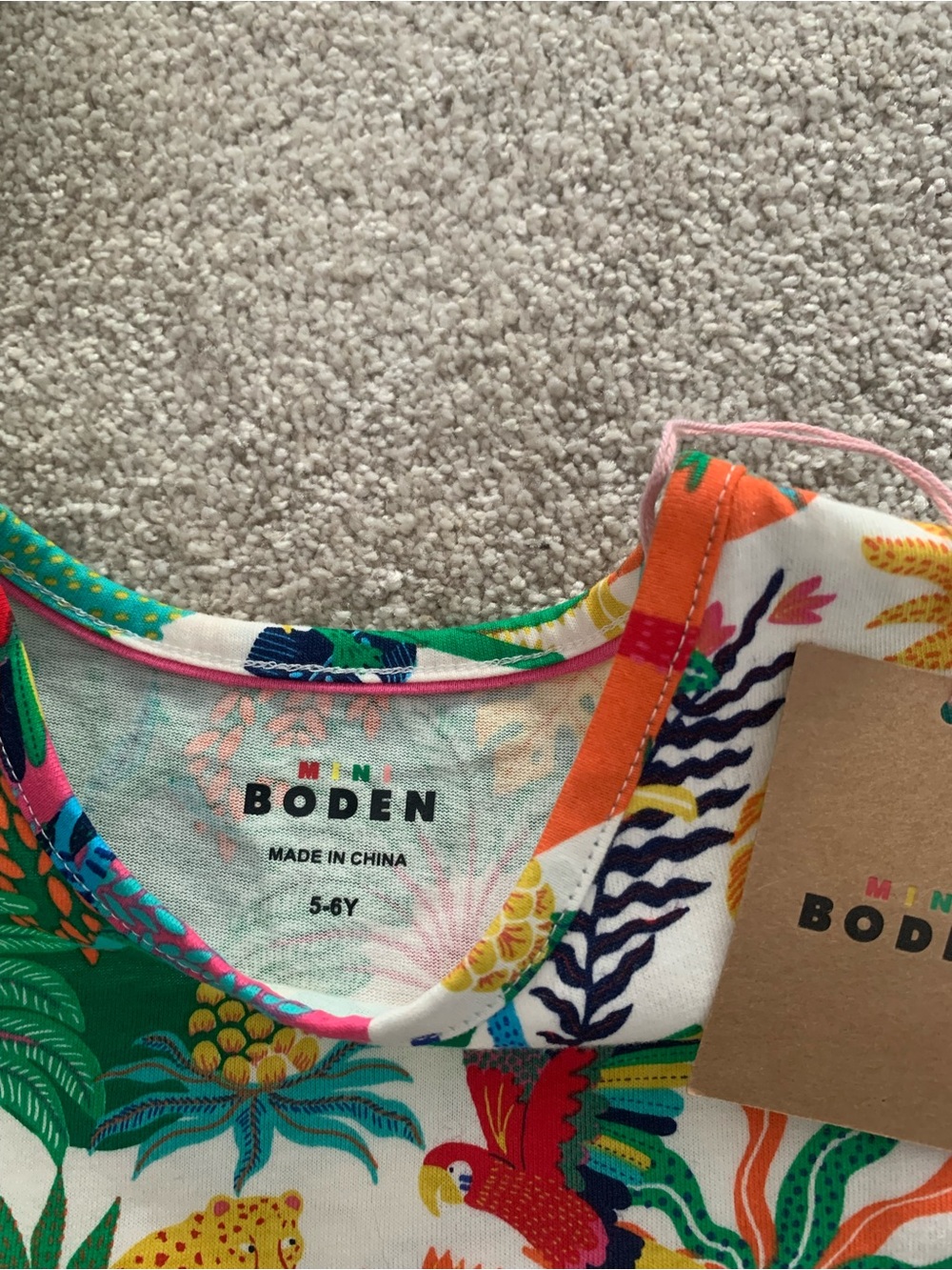 NWT! Mini Boden Girls' Tropical Animal Print Dress in Multicolor - Picture 2 of 2